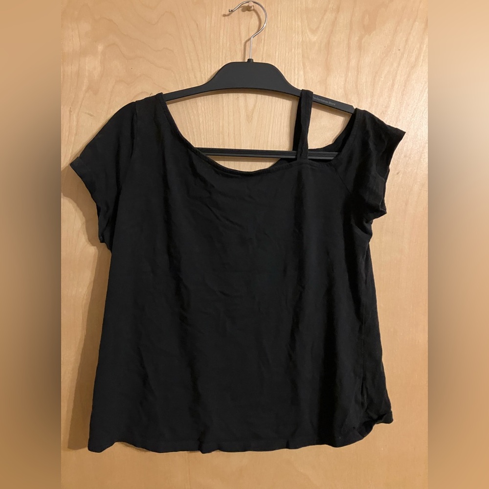 Maurices Top: Off the Shoulder